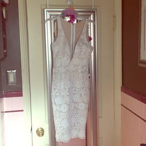 Love Triangle dress Small daisy lace- nude underlay